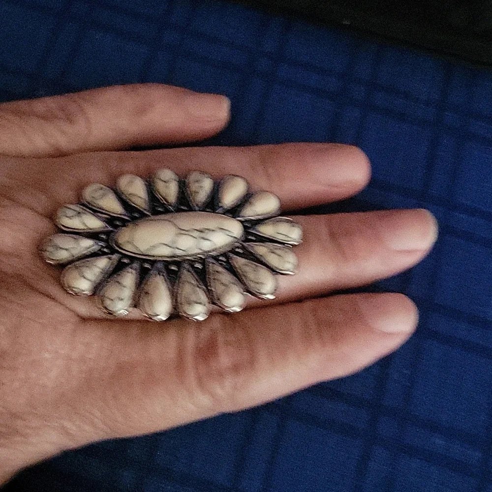 Grey marble faux stone adjustable ring - Picture 4 of 4